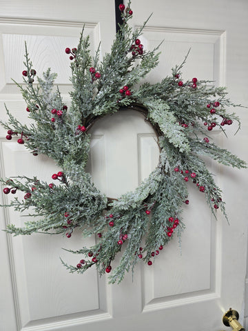 FROSTED CEDAR WREATH 26IN (INNER RING 9.5IN) W/RED BERRIES GLITTER MICA SNOW TWIG